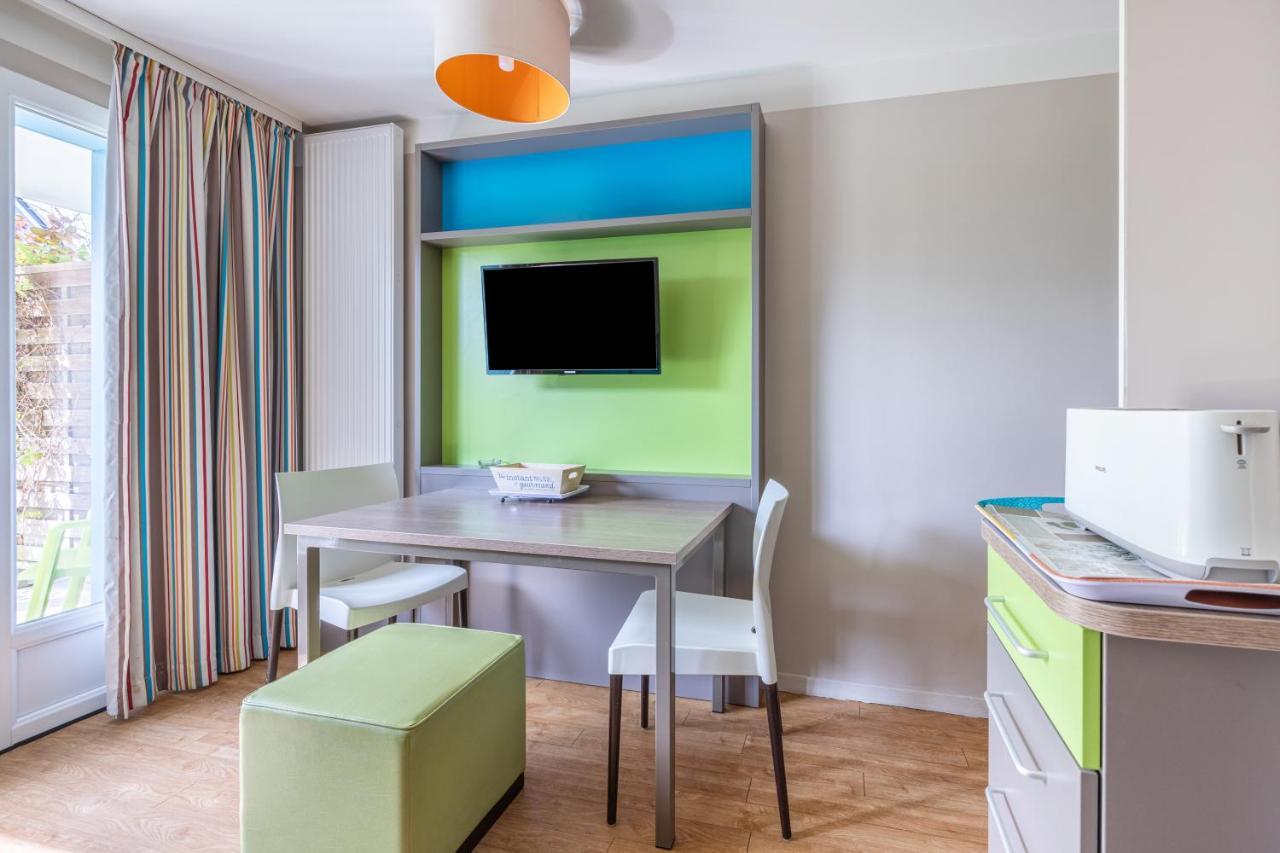 Danou Apartment Courseulles-sur-Mer Exterior photo
